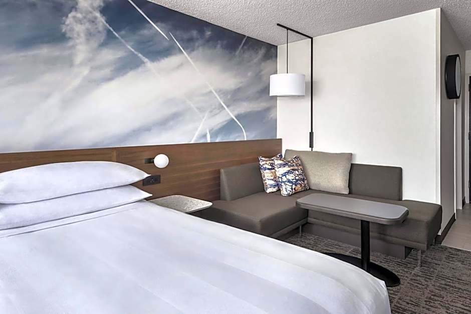 Newark Liberty International Airport Marriott
