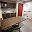 Inn Naples Airport