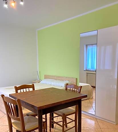 Triple Room with Private Bathroom