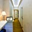 Luxury Rome Savini Guest House