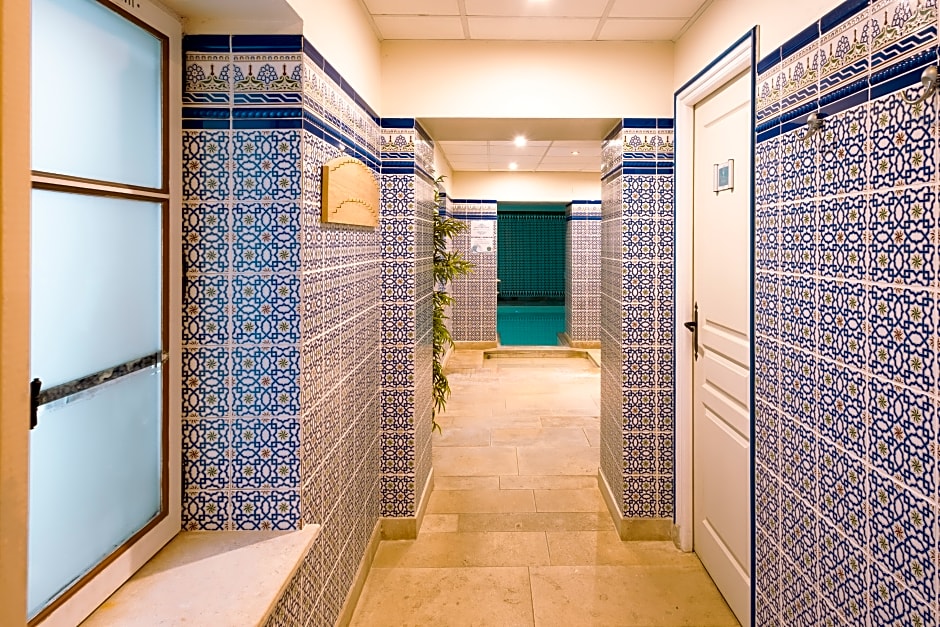 Hotel & Spa du Domaine des Thomeaux, The Originals Relais (Relais du Silence)
