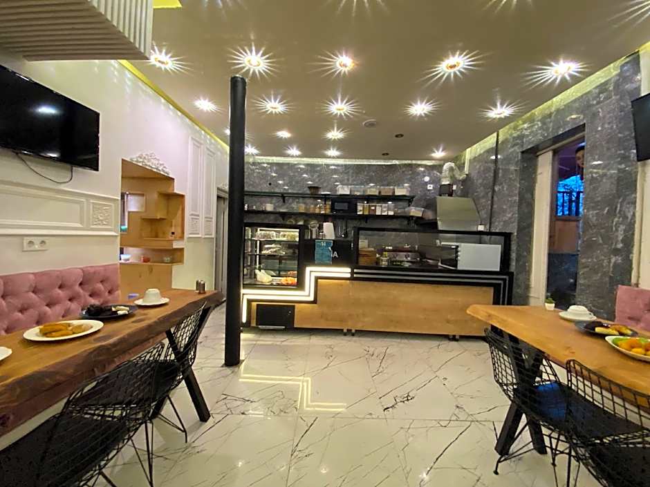 siesta premium hotel