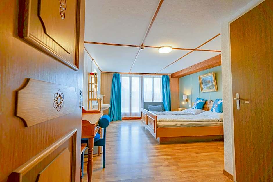 self-check-in Hotel Regina Beatenberg