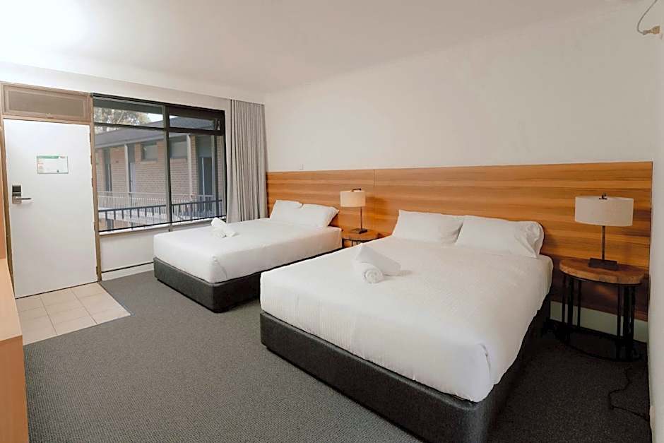 Red Cedars Motel