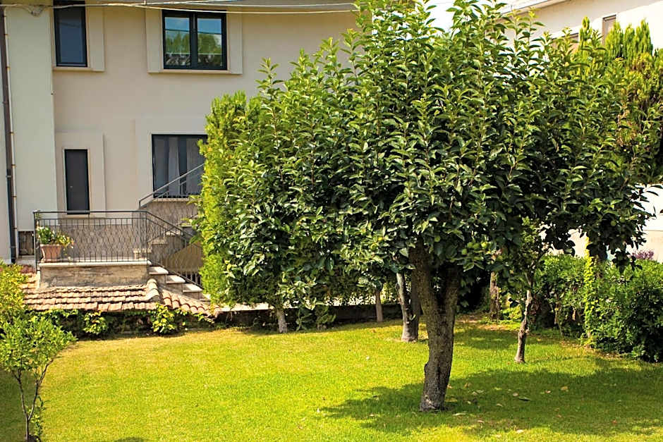 Residenza Giancesare Family Apartments