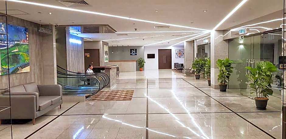 Urban H Hotel