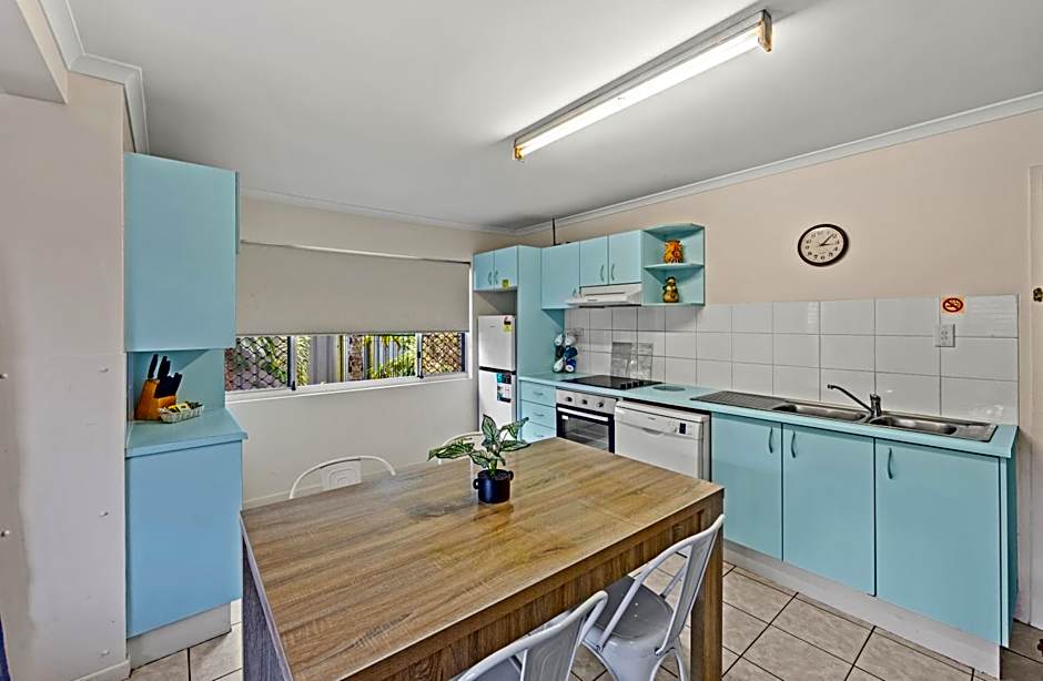 Koala Court Holiday Apartments