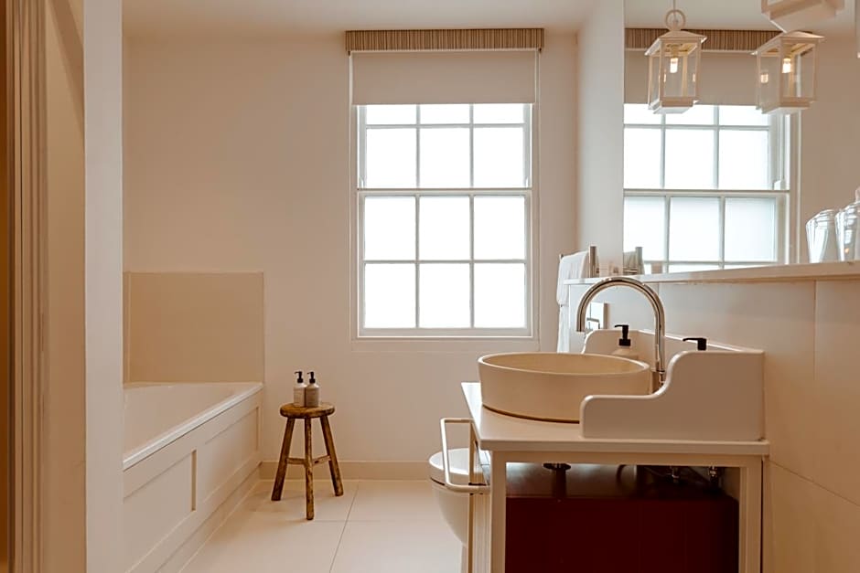 No 1 by GuestHouse, York