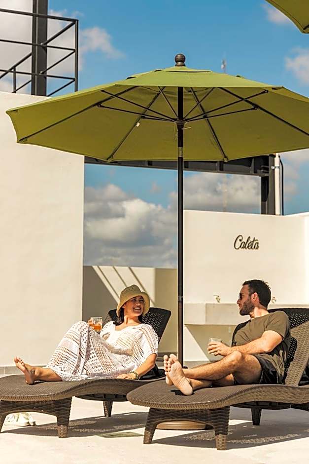 Caleta Hostel Rooftop & Pool