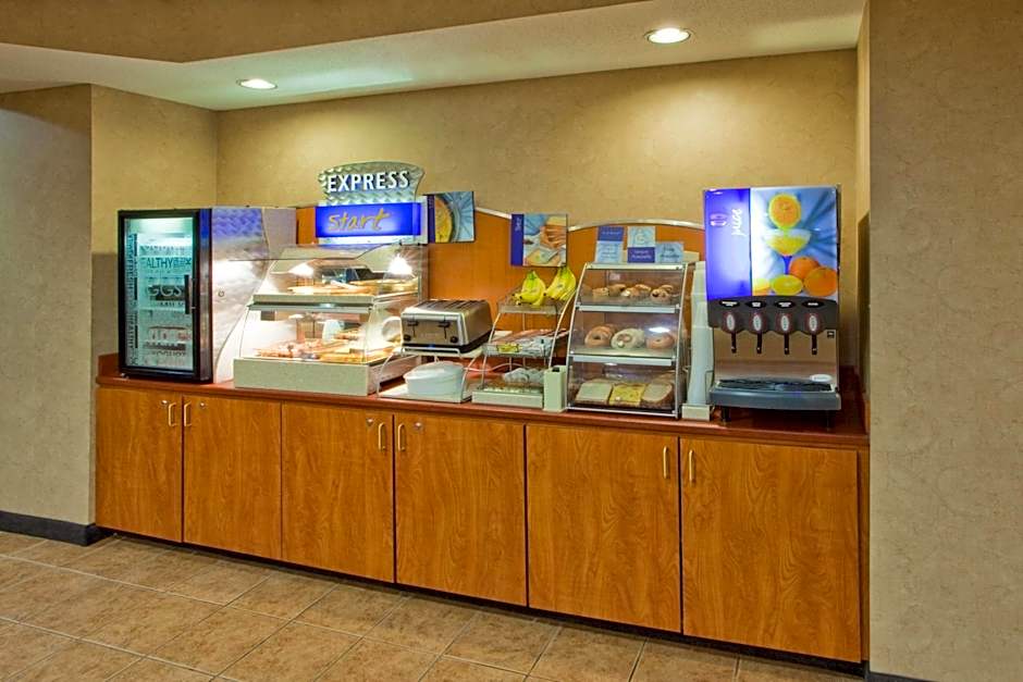 Holiday Inn Express Hanover By IHG