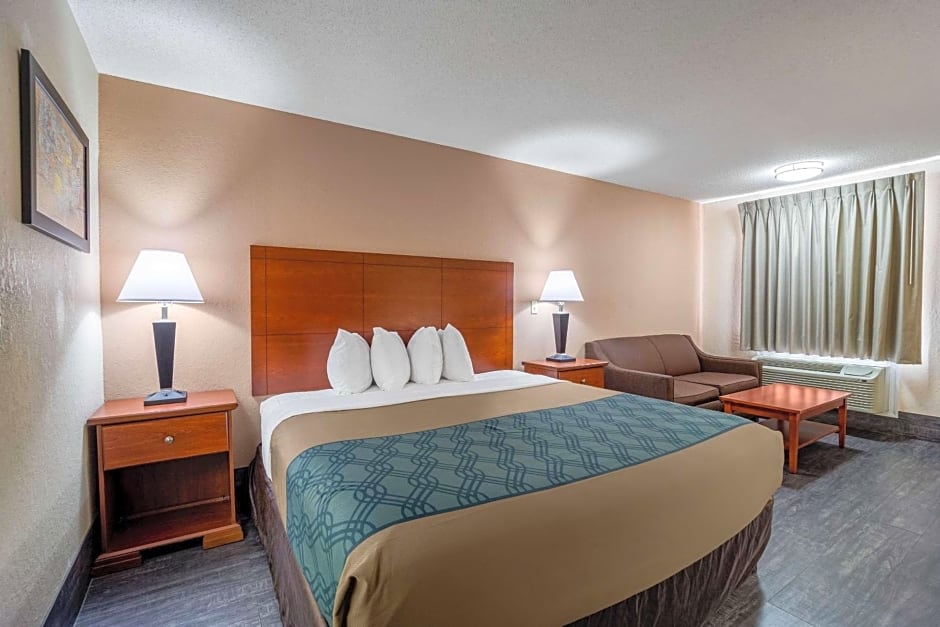 Econo Lodge Inn & Suites Cayce I-26 Airport