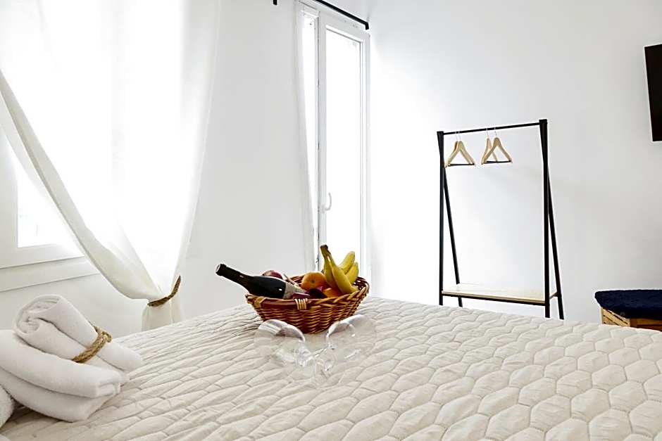 Seabed Suites Mykonos