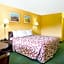 Days Inn by Wyndham Camilla