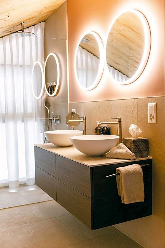 Face D'or Luxury Serviced Apartments