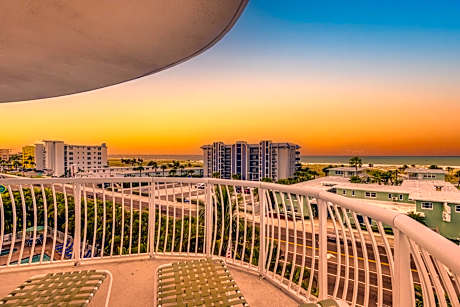 Beachfront Condo Gulf Views Walk to Sand