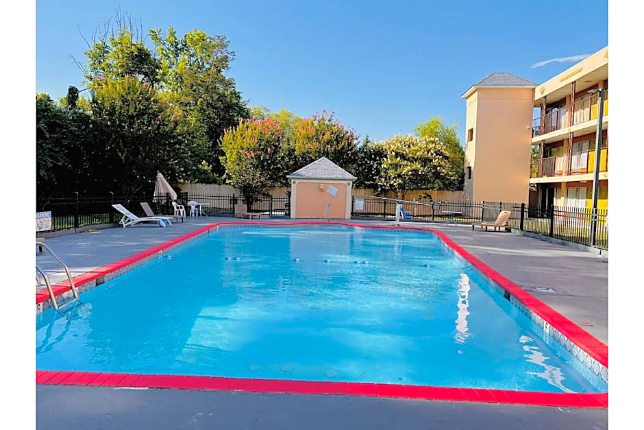 Ashland Studio Inn Richmond North near Kings Dominion (Listing Partner)