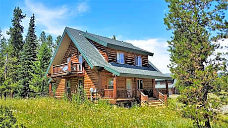 The Hideaway Hostel
