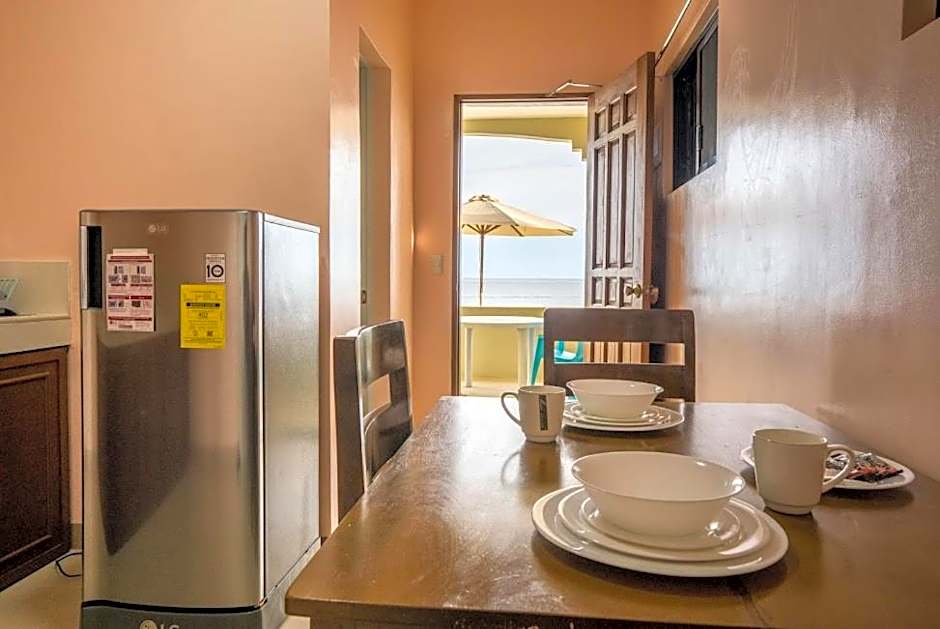 Kellocks' Seaview Apartelle