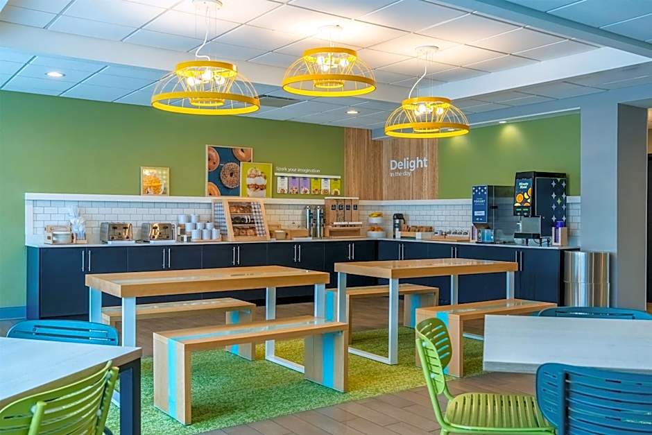 Spark by Hilton Atlanta-Town Center/Kennesaw