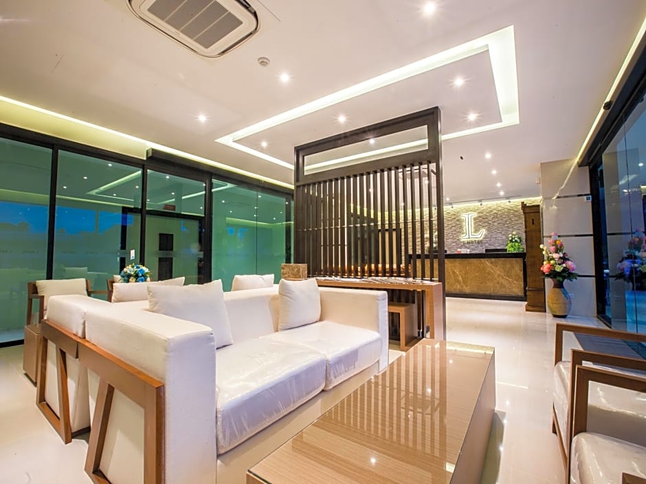 L Hotel