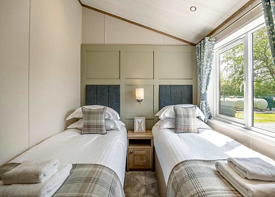 Woodhall Country Park Lodges