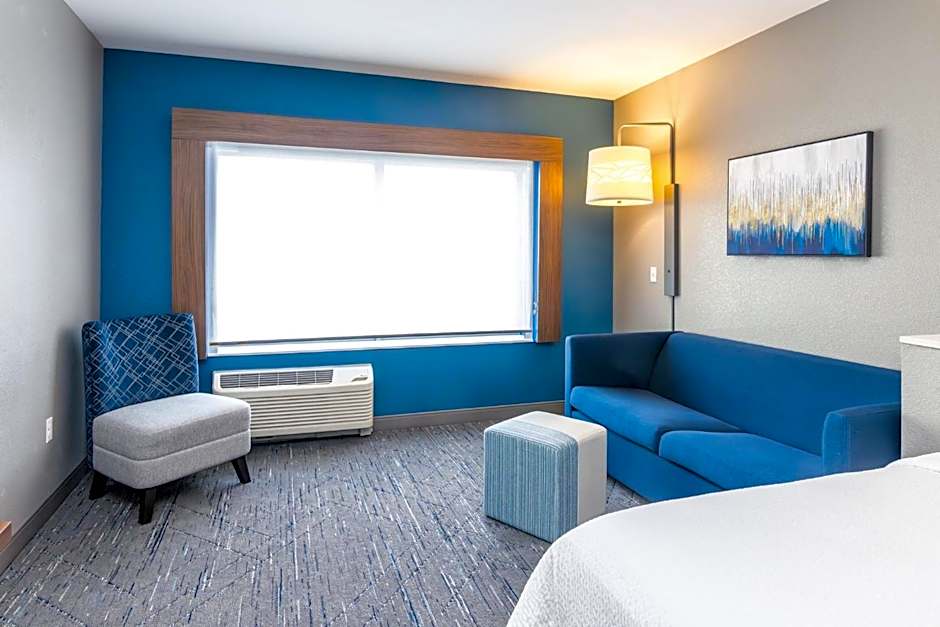 Holiday Inn Express & Suites Louisville Downtown By IHG