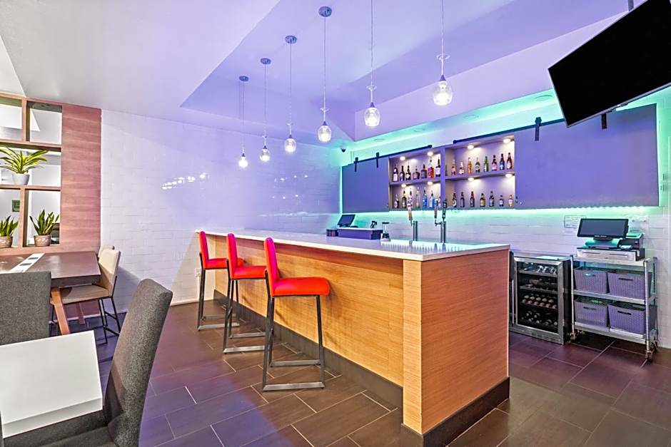 Holiday Inn & Suites Bothell - Seattle Northeast By IHG