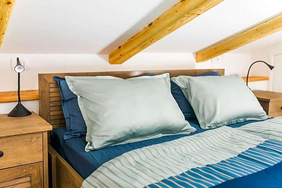 Apartma Luna with mountain view