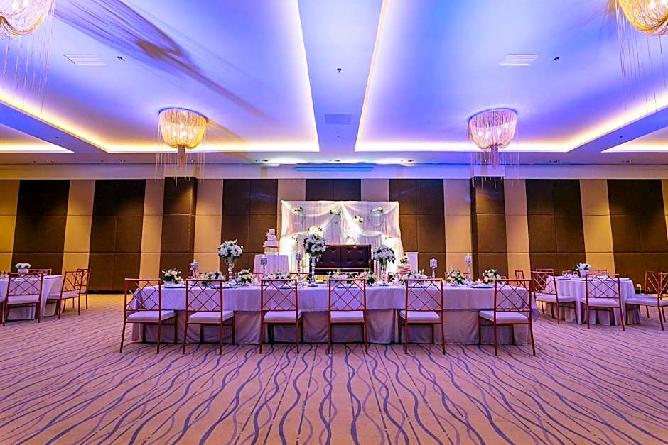 Summit Hotel Tacloban