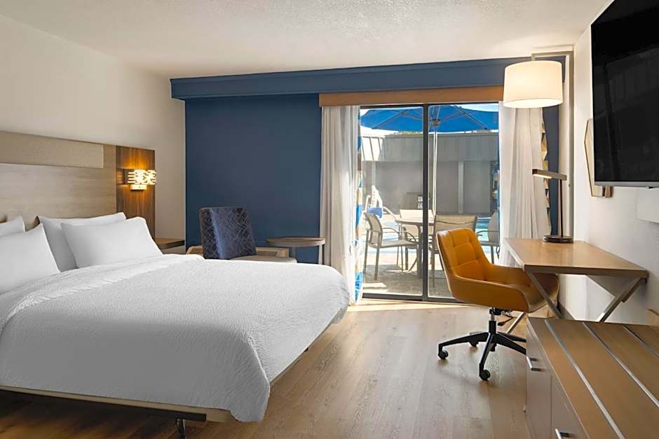 Holiday Inn Express Denver Central - North