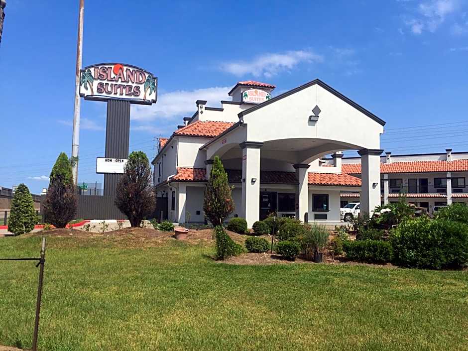 Island Suites Hobby Airport