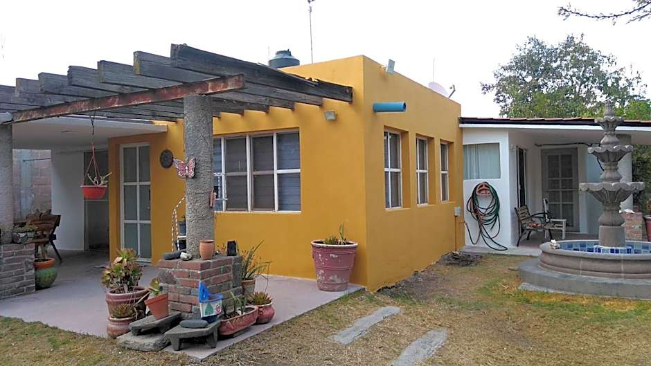 Finca Mc'Clau Teotihuacan, Casa residencial entera