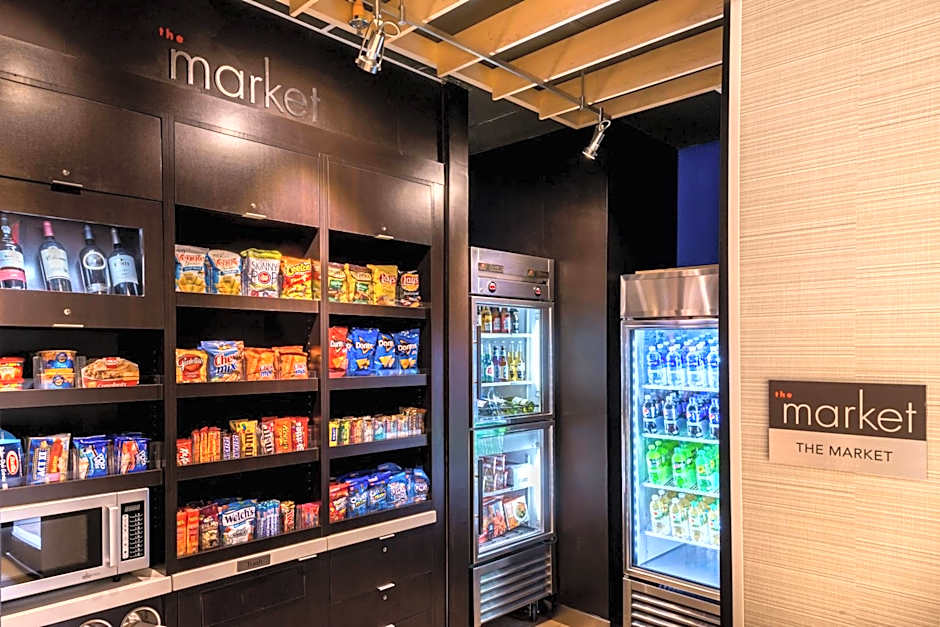 Courtyard by Marriott Jacksonville