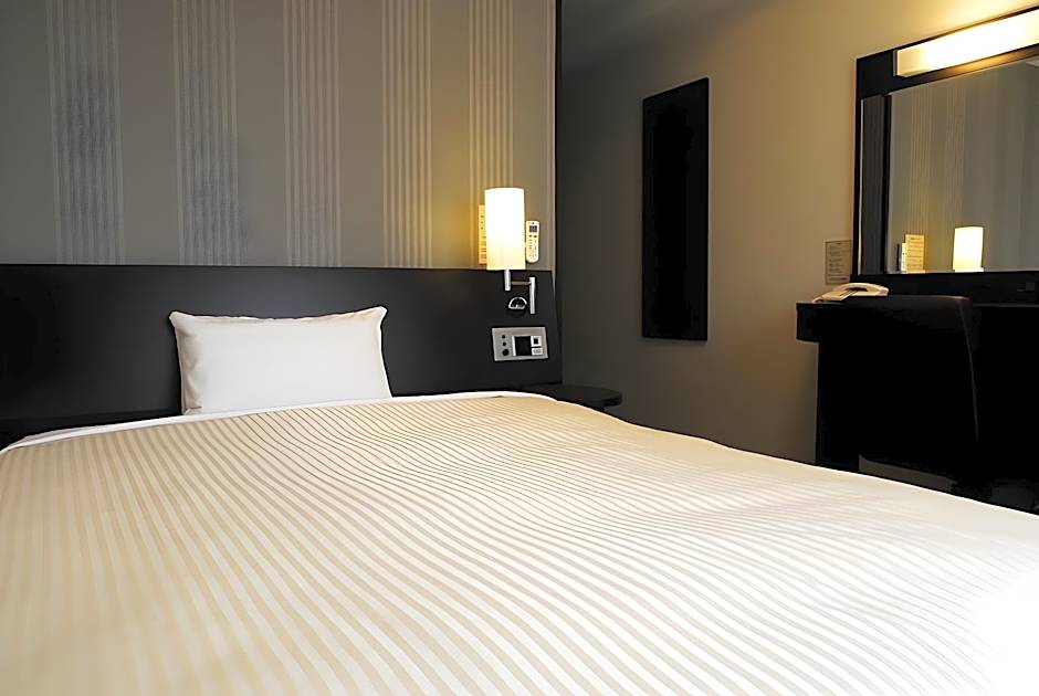 Hotel Route Inn Tosu Ekimae