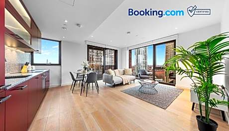 Central London New 2 bedroom flat Riverview Balcony