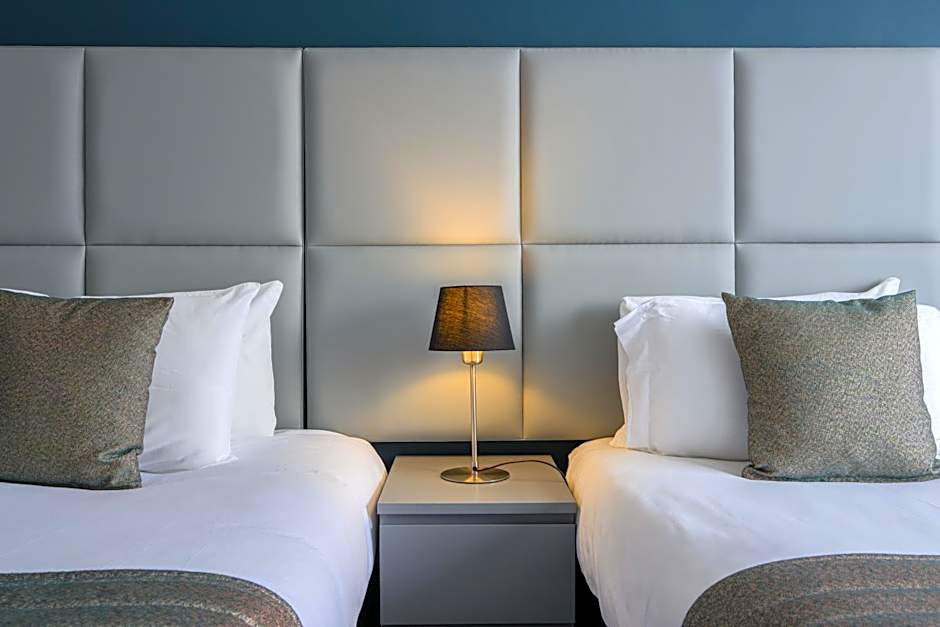 Kensington Court Hotel