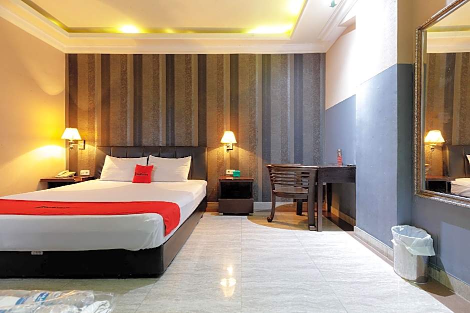 RedDoorz Plus near Simpang Tiga Tritayasa Cilegon