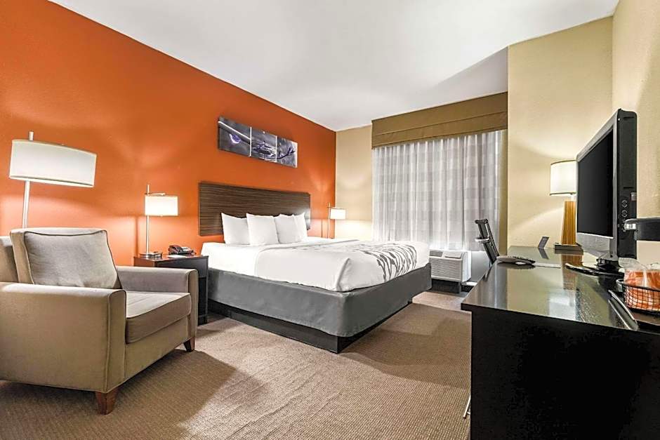 Sleep Inn & Suites Dyersburg I-155