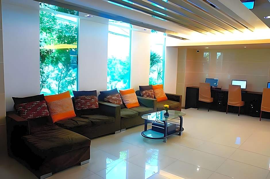 Praso Ratchada Private Residence