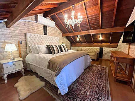 King Room with Spa Bath