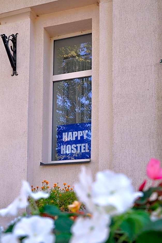 Happy Hostel