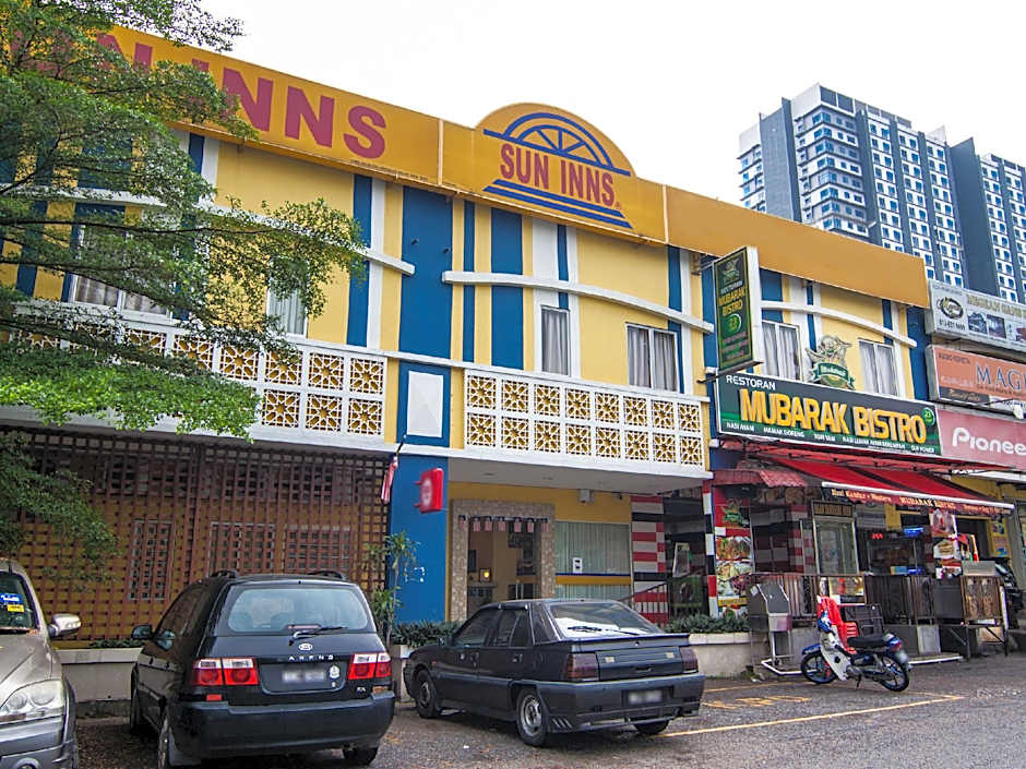 Sun Inns Hotel Equine - Seri Kembangan