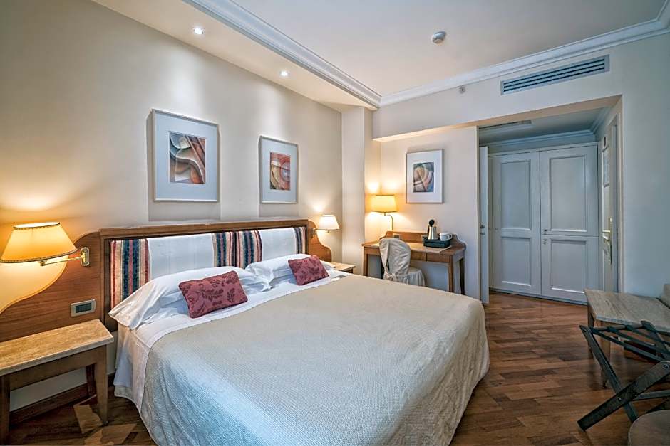 Hotel Laurus Al Duomo