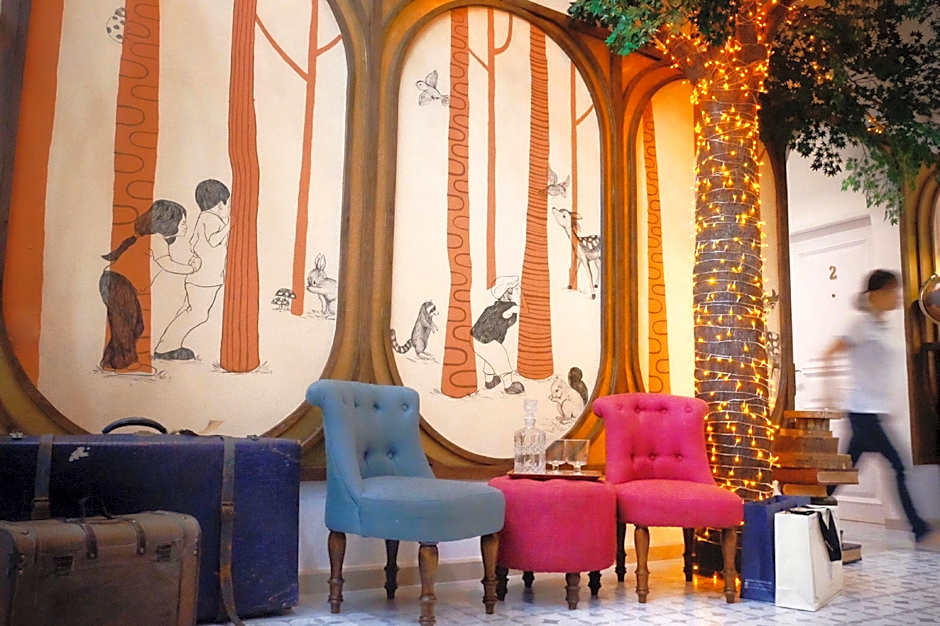 Hide and Seek Boutique Hometel