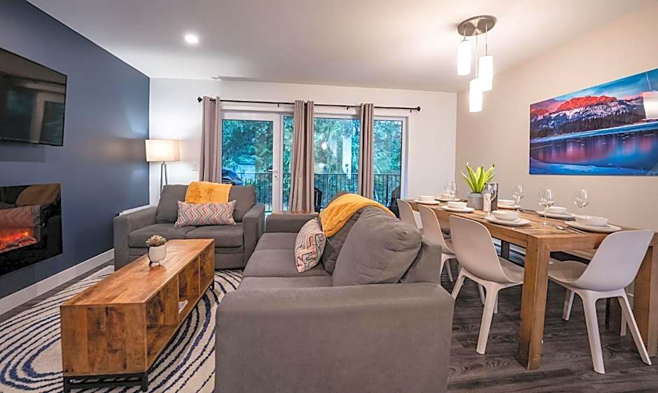 Alpine Escape by Revelstoke Vacations