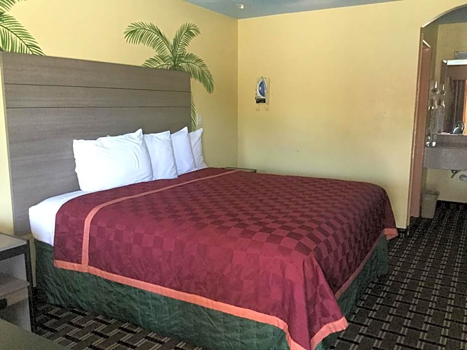Luxury Inn and Suites Seaworld