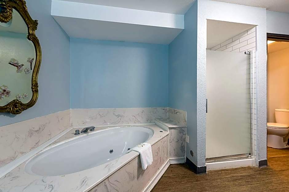 Quality Inn & Suites Manitou Springs At Pikes Peak