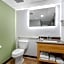 Quality Inn & Suites Monterey I-40