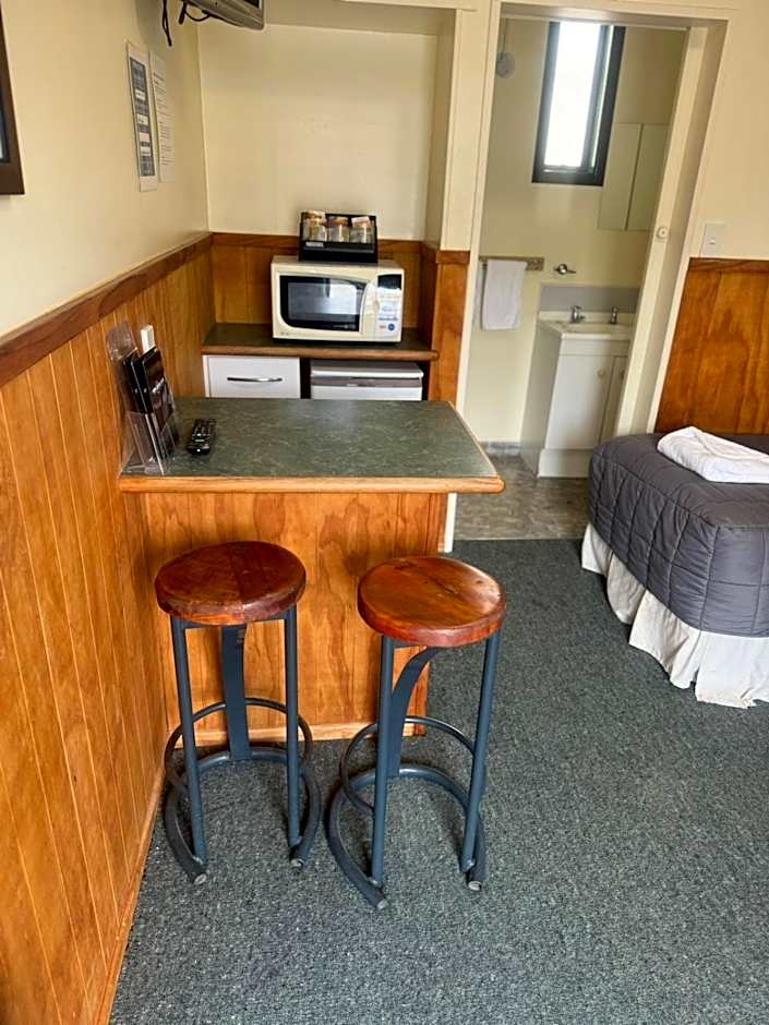 New Central Hotel Woodville