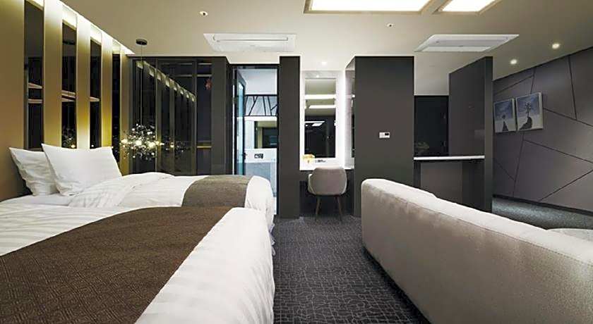 Jeongseon JS Grand Palace Hotel